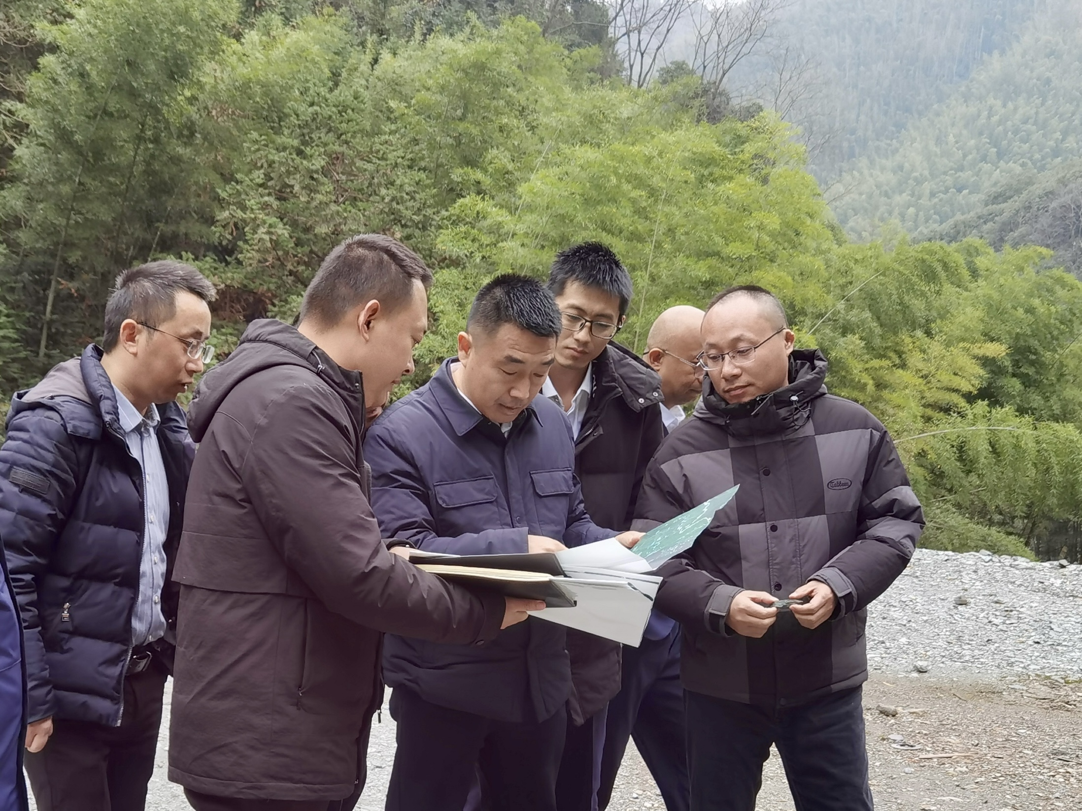 吴鹏翔调研通山抽水蓄能电站筹建期洞室及道路工程项目.jpg