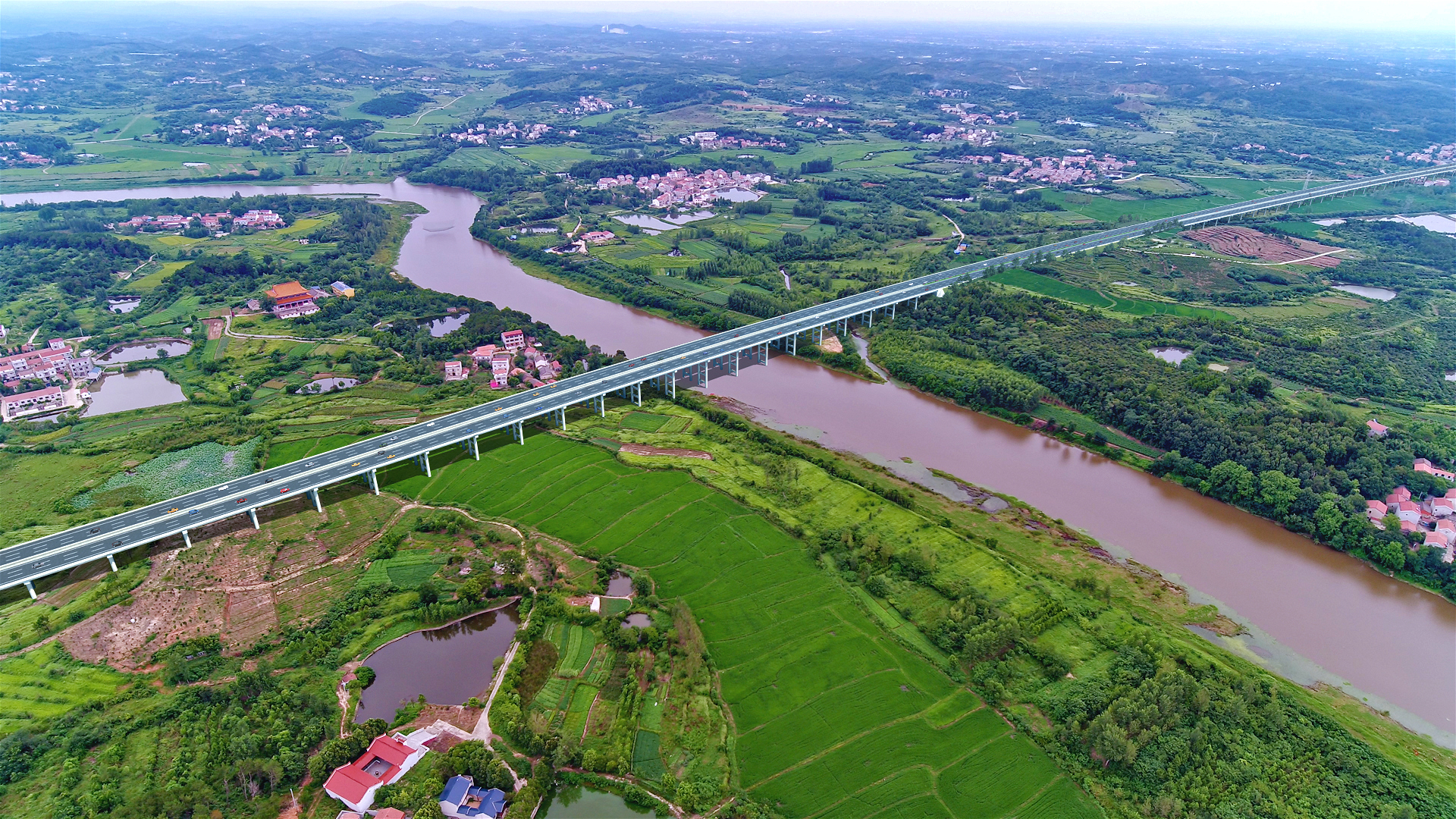 六环.jpg 六环.jpg